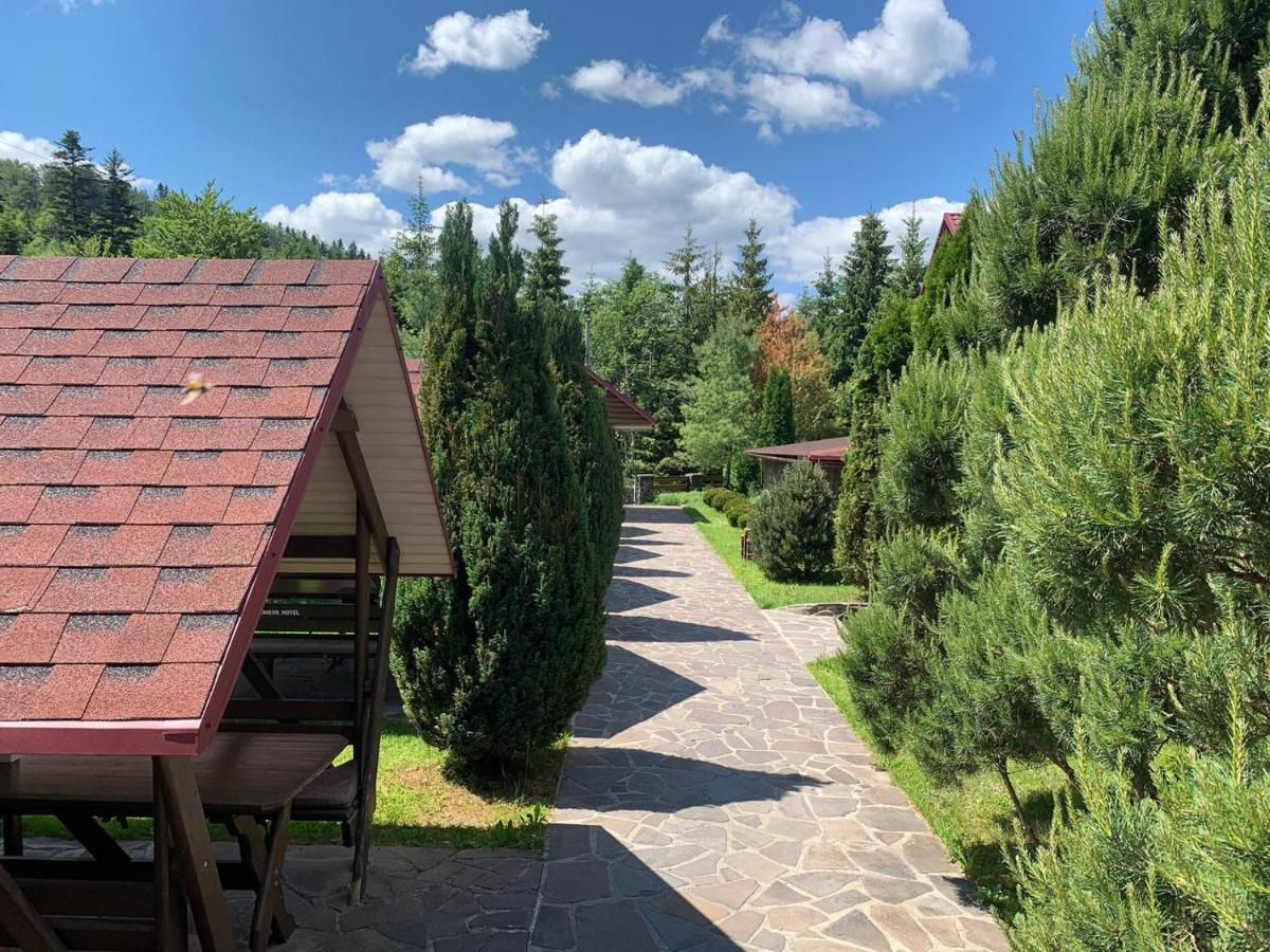 Готель Жди Ня Єво Instagram Zhdenievo Hotel Zjdenjevo Eksteriør bilde